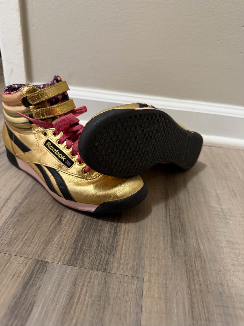 Retro Reebok freestyle Metallic Gold High-Top Sneakers classic size 7